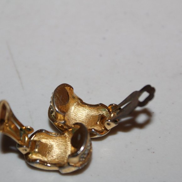 CHRISTIAN DIOR PREOWNED SWAROVSKI CRYSTAL EARRINGS - Picture 7 of 7